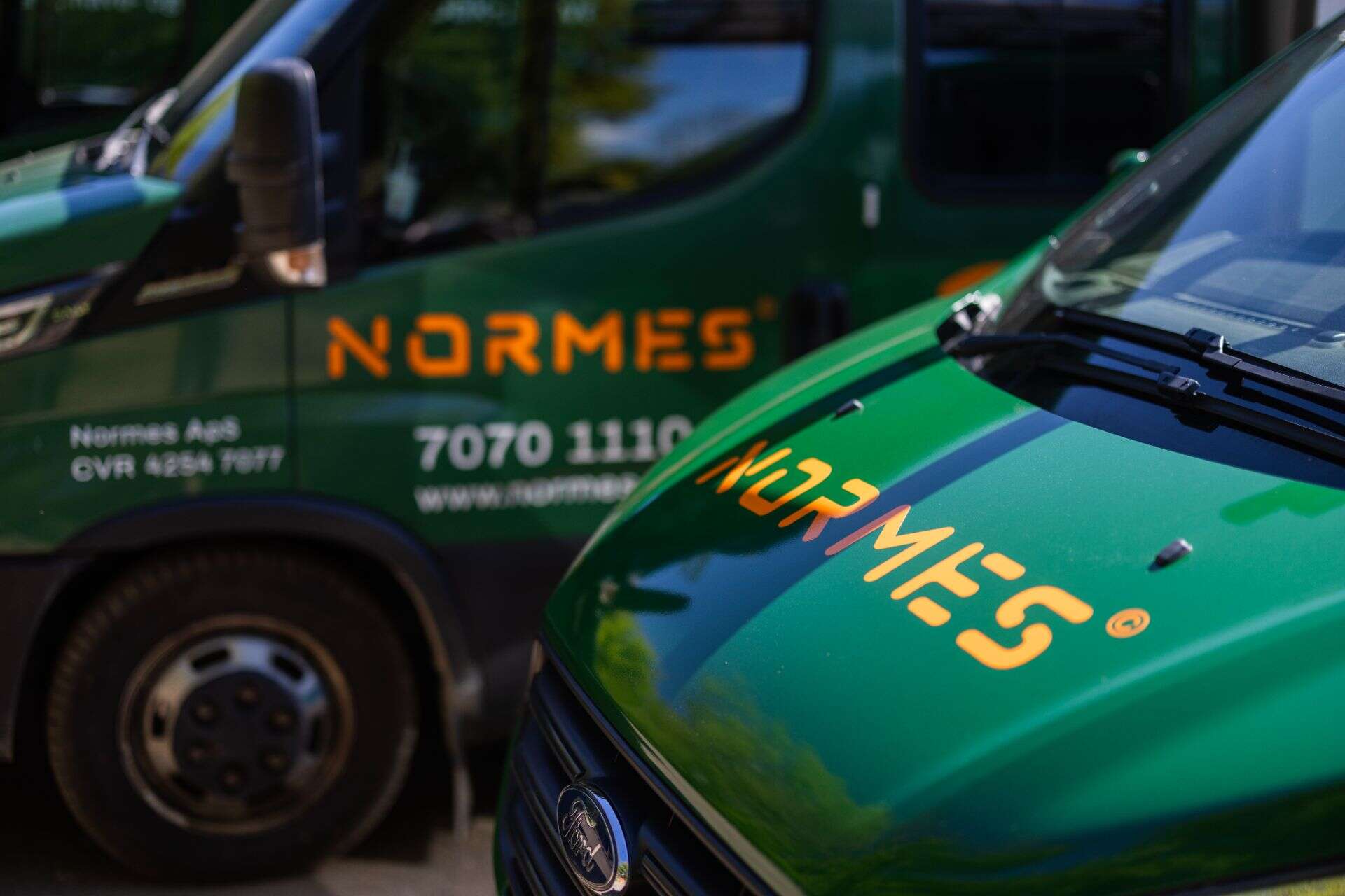 Om Normes